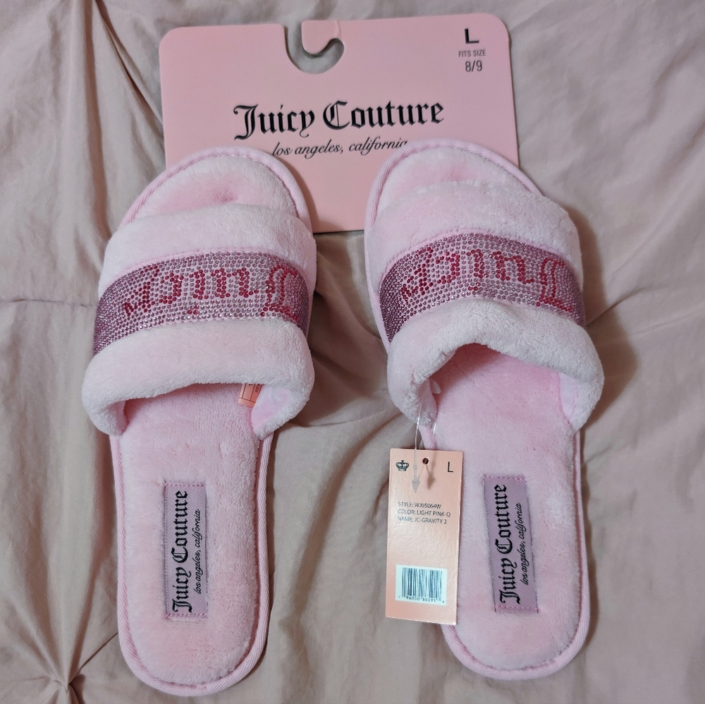 Juicy Couture light pink bedazzled slide slippers